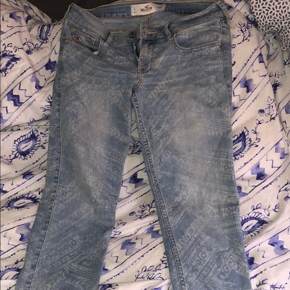 [hollister] cropped patterned pants - Picture 2 of 4